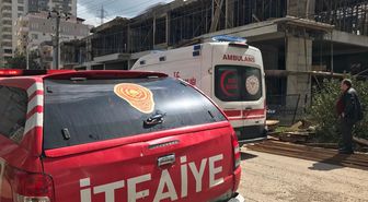 Mardin'de elektrik akımına kapılarak inşaattan düşen işçi ağır yaralandı