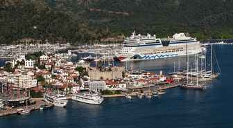 Marmaris'e 'Aida Stella' kruvaziyeriyle 2 bin 500 turist geldi