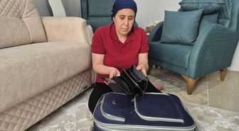 Muğla'da altınlarının sahteleriyle değiştirildiğini öne süren kadın, komşusu ve arkadaşlarından şikayetçi oldu