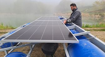 Sakarya'da kurulan Yüzer GES, temiz enerji ve su tasarrufu sağlayacak