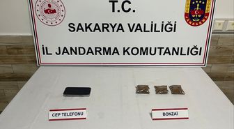 Sakarya'da uyuşturucu sattığı iddia edilen 4 zanlı tutuklandı
