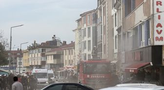 Samsun'da marketin deposunda çıkan yangın söndürüldü
