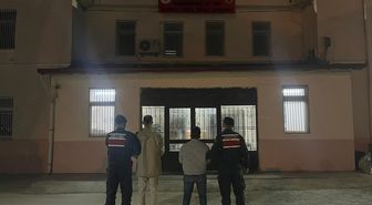 Samsun'un Vezirköprü ilçesinde düzenlenen uyuşturucu operasyonu kapsamında 2 kişi tutuklandı
