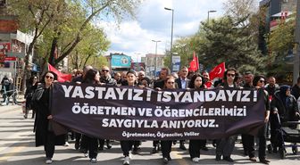 Şanlıurfa ve Kahramanmaraş'taki okul saldırılarına Sakarya'da "sessiz yürüyüş" ile tepki gösterildi