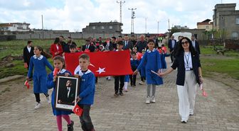 Şırnak'ta '23 Nisan Neşesi Köylerde Projesi' kapsamında bando eşliğinde yürüyüş yapıldı
