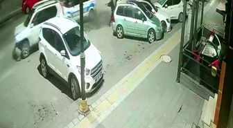 Sivas'ta polisin 'dur' ihtarına uymayan sürücü, ortalığı savaş alanına çevirdi