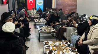 Sivas'ta siyasi partilerin kadın temsilcileri Yıldızeli Derneği'nde bir araya geldi
