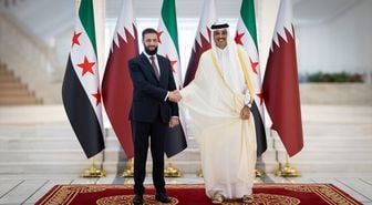 Suriye Cumhurbaşkanı Şara, Doha'da Katar Emiri ile yatırım ve ticaret konularını görüştü