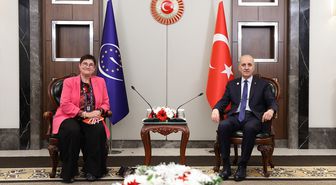 TBMM Başkanı Kurtulmuş, AKPM Başkanı Bayr ile görüştü