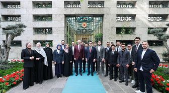 TBMM Başkanı Kurtulmuş, yurt dışındaki genç sivil toplum kuruluşu temsilcilerini kabul etti Açıklaması