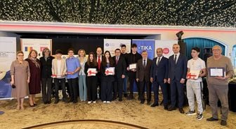 TİKA, Romanya'daki bilgi yarışmasında dereceye giren soydaş öğrenciler için ödül töreni düzenledi