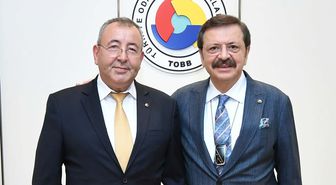 TOBB Başkanı Hisarcıklıoğlu: Kuşadası, Türkiye'nin turizm ufkunu açan yerlerden biri