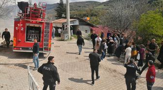 Tokat'ta iki katlı evde çıkan yangında 2 kişi dumandan etkilendi