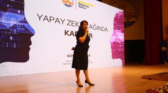Trakya Üniversitesinde 'Dijital Pazarlama Zirvesi' düzenlendi