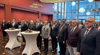 Türkiye-Almanya Parlamentolar Arası Dostluk Grubu, Berlin'de Türk toplumu temsilcileriyle buluştu