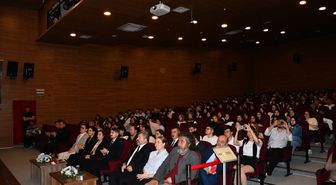 Vezirköprü MYO'da 'Yapay Zeka Gerçeği Sempozyumu' yapıldı
