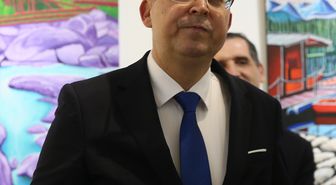 Viyana Yunus Emre Enstitüsü'nde Slovakya Maliye Bakanı Kamenicky'nin resimlerinin yer aldığı sergi açıldı