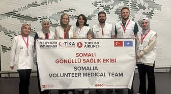 Yeryüzü Doktorları Derneğinin gönüllü sağlık ekibi Somali'ye gitti