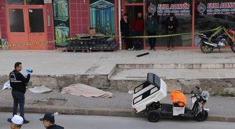 Yozgat'ta devrilen elektrikli motosikletin sürücüsü öldü