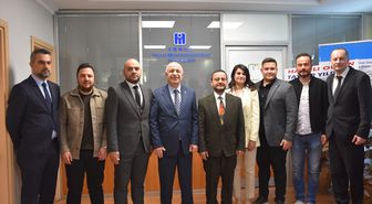 Zafer Partisi Genel Başkanı Özdağ, Konya'da ziyaretlerde bulundu