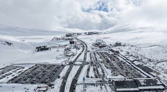 Ziyaretçi rekoru kıran Erciyes'in trafiği, yeni otopark ve alternatif yolla rahatlayacak