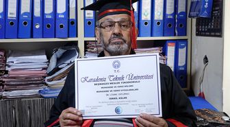 77 yaşındaki arzuhalcinin üniversite azmi