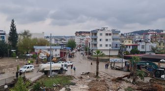 Kadirli'de 2 kişinin öldüğü sel felaketinin izleri siliniyor