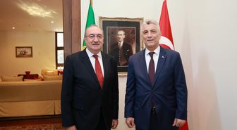Ticaret Bakanı Ömer Bolat, Portekiz'de
