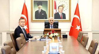 Vali Makas, sosyal risk haritaları toplantısına katıldı