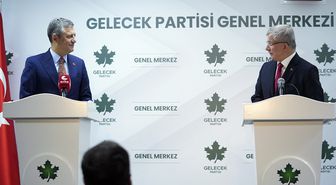 Davutoğlu'ndan Özgür Özel'le ilgili dikkat çeken sözler: Namazdan çıkıp telefona bakıyorum...