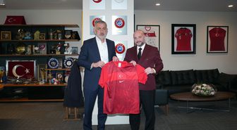 Kırkpınar ağası Ufuk Özünlü, TFF Başkanı Hacıosmanoğlu ve Başkan Vekili Otyakmaz'ı ziyaret etti