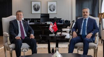 Bakan Fidan, KKTC Başbakanı Üstel ile görüştü