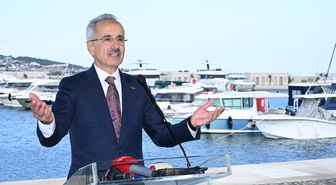 Bakan Uraloğlu: Kruvaziyer yolcu sayısı son 16 yılın en yüksek seviyesinde