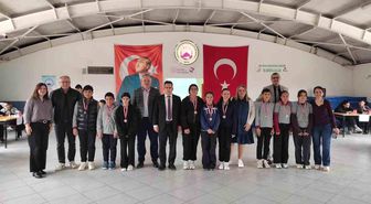Dereceye giren öğrenciler ödüllerine kavuştu