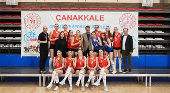 Sancaktepe Okyanus Koleji Kız Voleybol Takımı Türkiye Şampiyonu