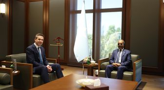Enerji ve Tabii Kaynaklar Bakanı Alparslan Bayraktar, Somali'de