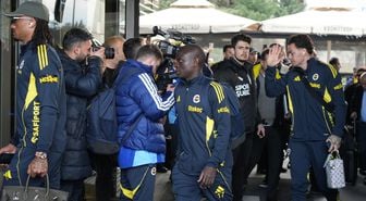 Fenerbahçe kafilesi, Kayseri'de coşkuyla karşılandı