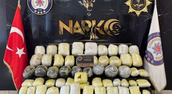 Van'da kamyonda 74 kilo uyuşturucu ele geçirildi: 2 gözaltı