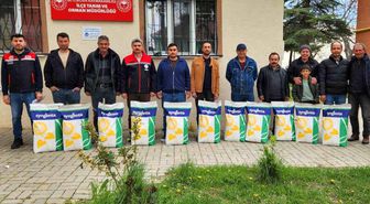 Çiftçilere yüzde 50 hibeli tohum dağıtıldı