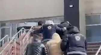 Kars'ta 6 Kaçak Göçmen Yakalandı, 4 Organizatör Tutuklandı