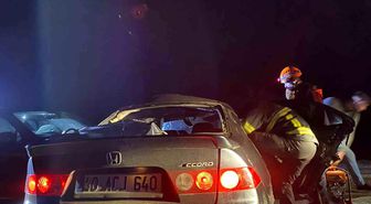 Kırşehir'de iki otomobil çarpıştı: 6 yaralı