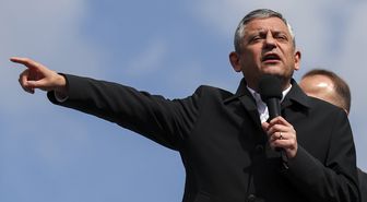 Özgür Özel’in Nevşehir hamlesi tartışma yarattı: 'Kendi memleketi' sözü ters tepti!