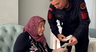 30 yıl önce şehit olan askerin silah arkadaşından şehit annesine duygulandıran ziyaret
