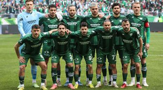 Bursaspor 1. Lig'e göz kırptı! 1 puan daha alırsa şampiyonlar