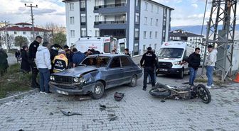 Kastamonu'da otomobil ile motosiklet çarpıştı: 3 yaralı