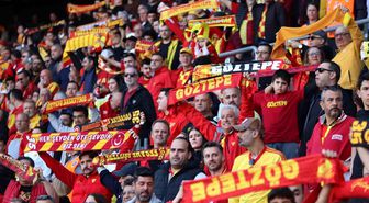 Trendyol Süper Lig: Göztepe: 1 Kasımpaşa: 1 (İlk Yarı)