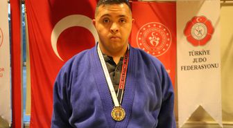 Antrenörünün futsalda keşfettiği Down sendromlu Samet, judoda 2 yıl Türkiye şampiyonu oldu