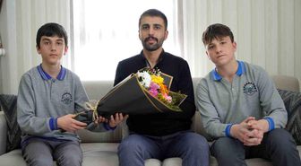 DEAŞ operasyonunda ağır yaralanmıştı: Bayburtlu kahraman komisere öğrencilerden Polis Haftası sürprizi