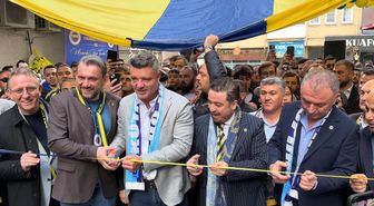 Kütahya Fenerbahçeliler Derneği Sadettin Saran'ın katılımıyla açıldı