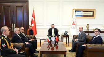 Bakan Çiftçi, İran'ın Ankara Büyükelçisi Habibullahzadeh ile bir araya geldi